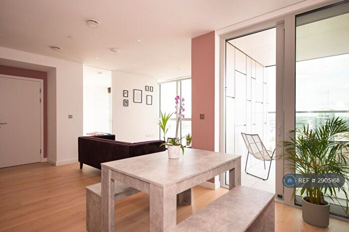 1 Bedroom Flat To Rent In City Road, London, EC1V