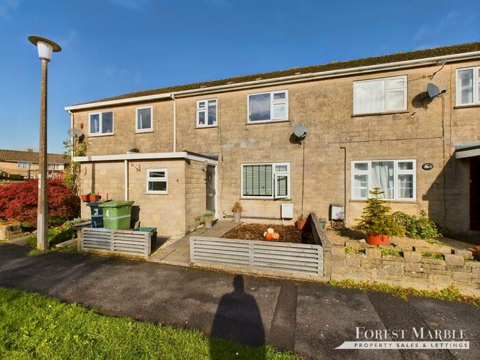 3 Bedroom Terraced House For Sale In Stockhill Court, Coleford, BA3