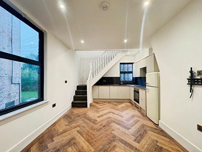 1 Bedroom Flat To Rent In Goulden Road, West Didsbury, Manchester, M20