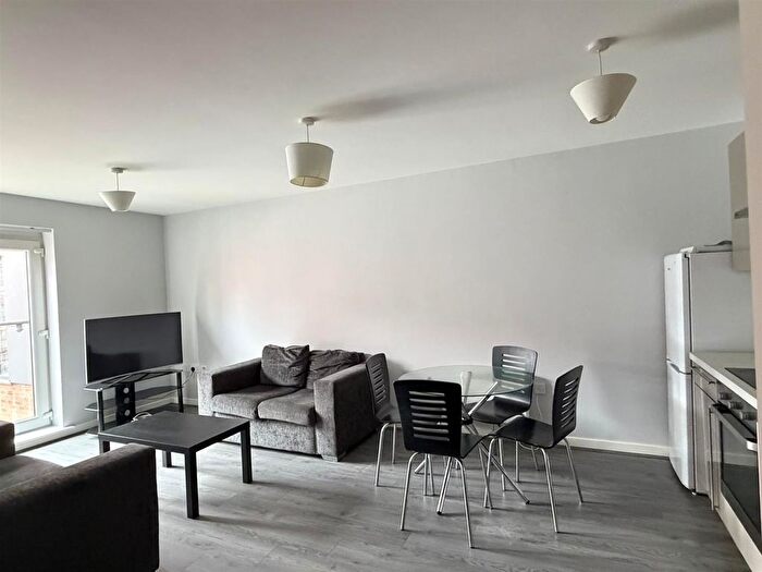 2 Bedroom Flat To Rent In Delaney Building, Derwent Street, Salford, M5