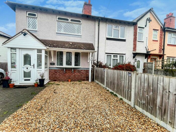 2 Bedroom Semi-Detached House To Rent In George Road, Halesowen, B63
