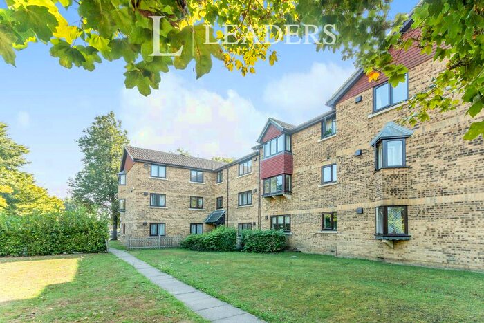1 Bedroom Flat To Rent In Latimer Close, GU22