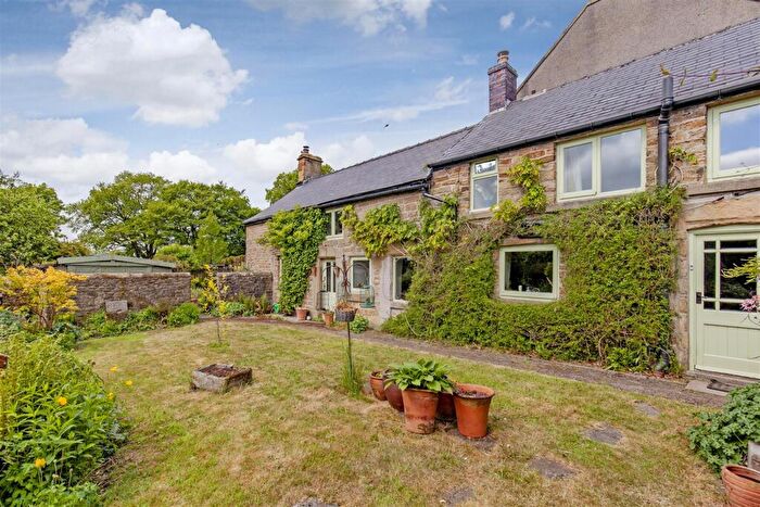 4 Bedroom Detached House For Sale In Great Hucklow, Buxton, SK17