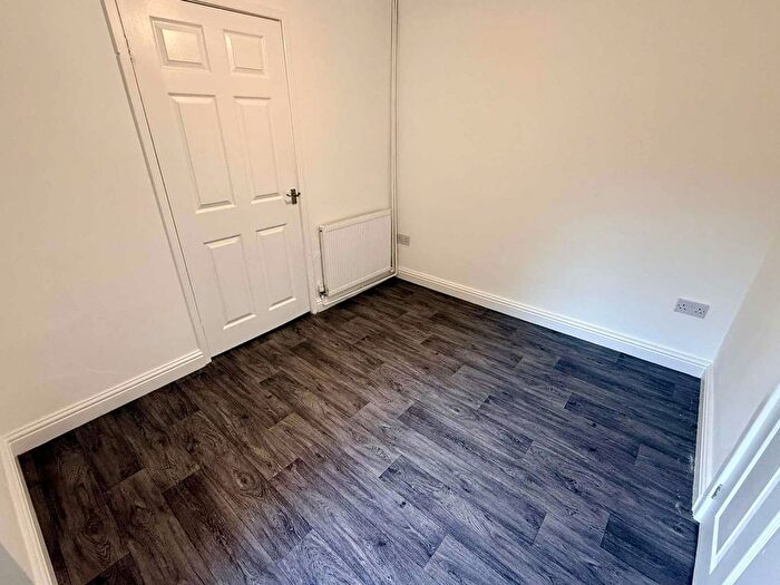 2 Bedroom End Of Terrace House To Rent In Cedar Grove, Skelmersdale, WN8