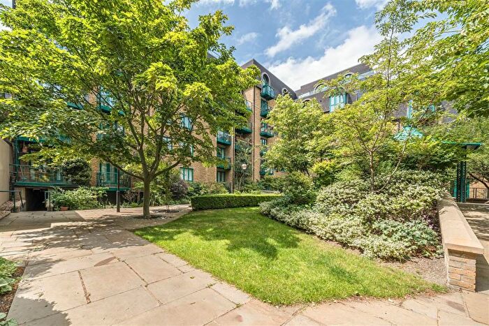 2 Bedroom Flat For Sale In Westminster Bridge Road, Waterloo, SE1