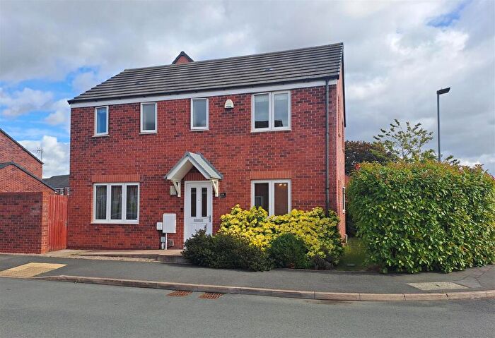 3 Bedroom Detached House For Sale In Culey Green Way, Sheldon, Birmingham, B26
