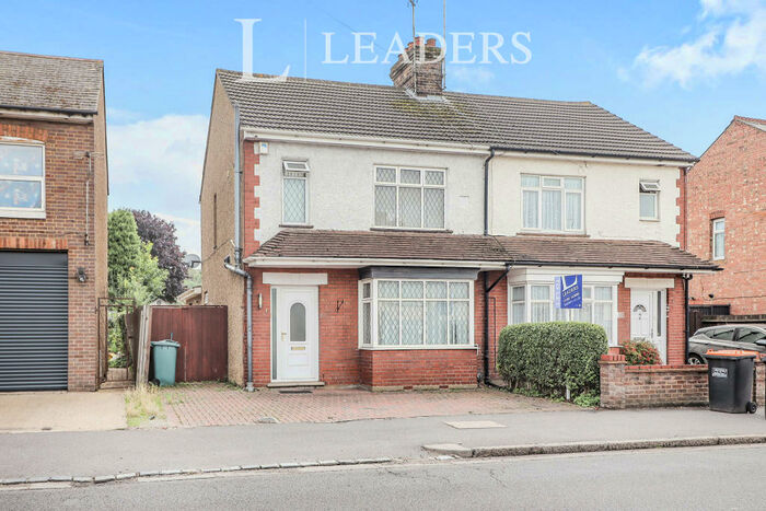 3 Bedroom Semi-Detached House To Rent In Luton Road -, LU5