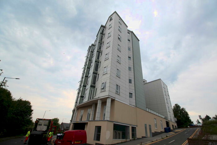 1 Bedroom Flat To Rent In Heelis Street, Barnsley, S70