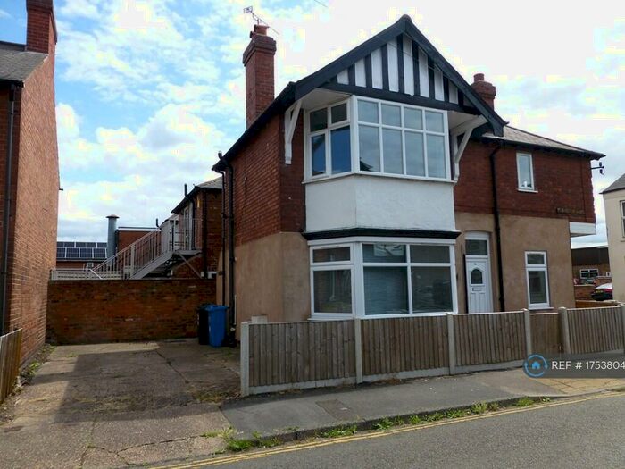 1 Bedroom Flat To Rent In Station Road, Long Eaton, NG10
