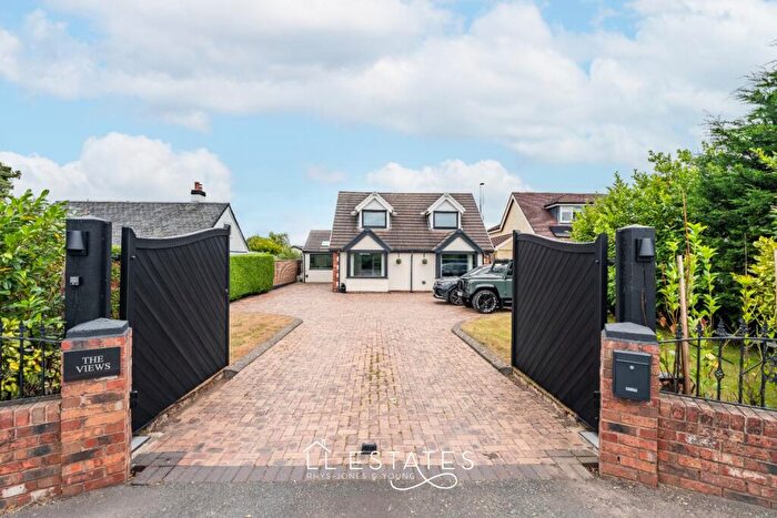 4 Bedroom Detached House For Sale In The Views, Upper Denbigh Road, St. Asaph, Denbighshire, LL17