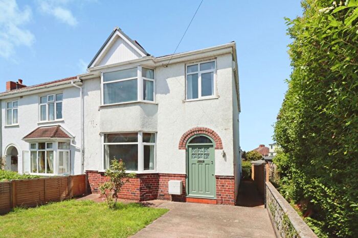 3 Bedroom End Of Terrace House For Sale In Everest Avenue, Bristol, BS16