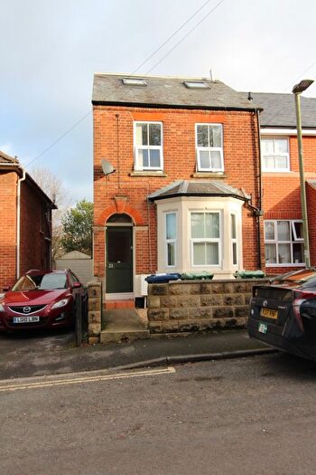 1 Bedroom Flat To Rent In Temple Road, Oxford, OX4