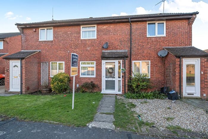 2 Bedroom Terraced House For Sale In Ramleaze Drive, Ramleaze, Swindon, SN5