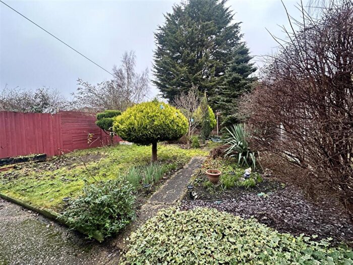 3 Bedroom Semi-Detached House To Rent In Ellesmere Avenue, Derby, DE24