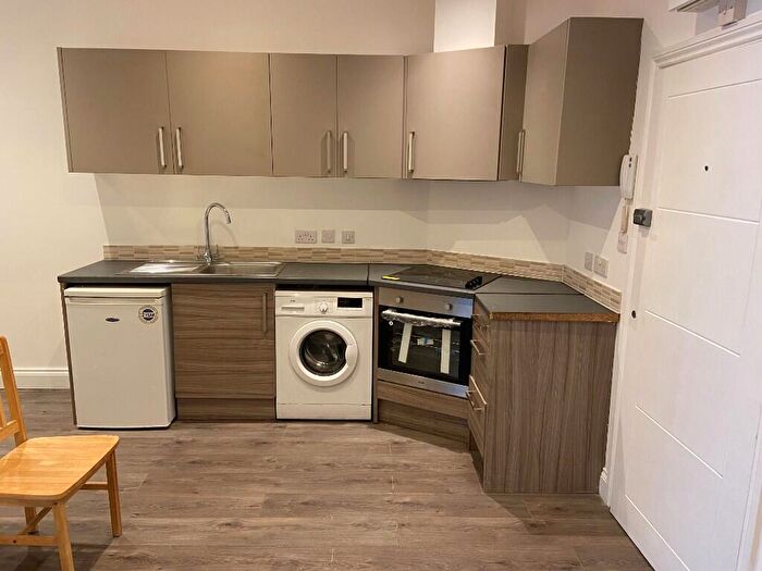 Studio To Rent In Gorst Road, London, NW10