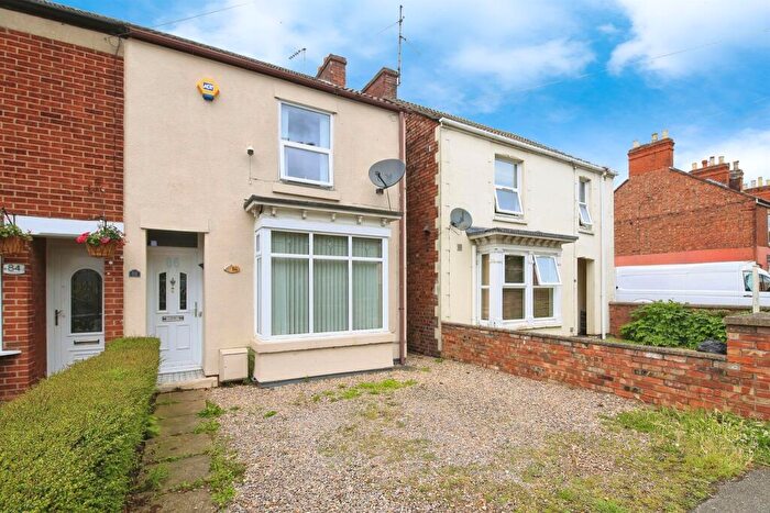 3 Bedroom Semi-Detached House For Sale In Park Road, Spalding, PE11