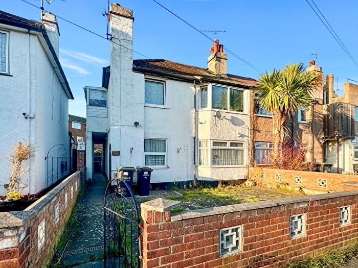 2 Bedroom Maisonette To Rent In St. Marks Avenue, Northfleet, Gravesend, Kent, DA11
