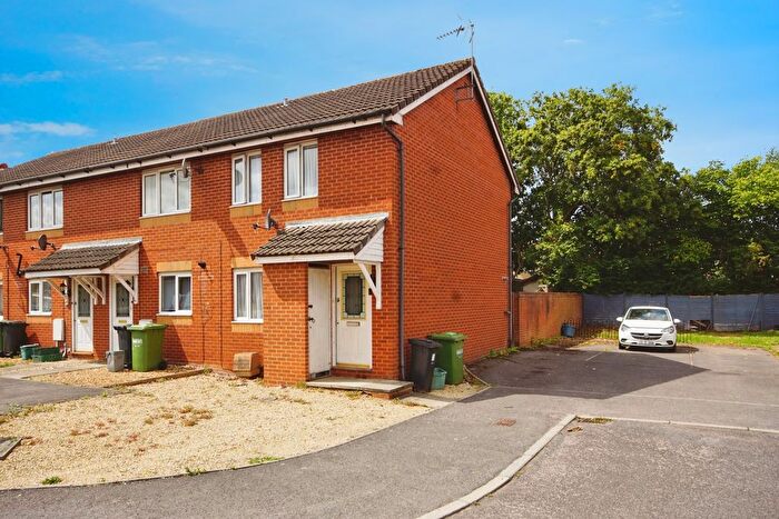 2 Bedroom Detached House For Sale In Emet Grove, Emersons Green, Bristol, BS16