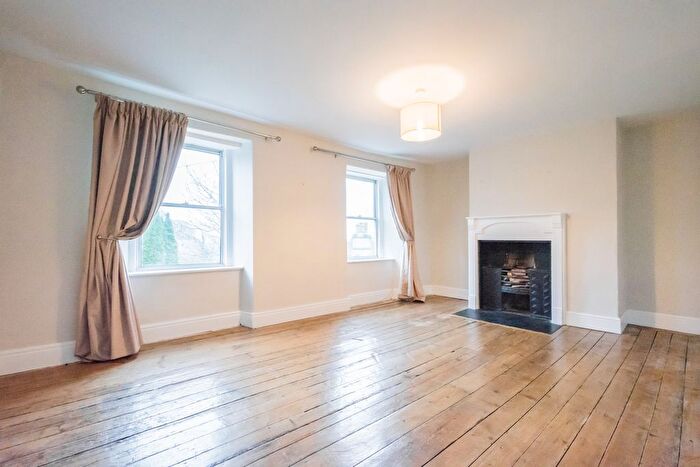 2 Bedroom Cottage To Rent In Byfield Buildings, Bath, BA2