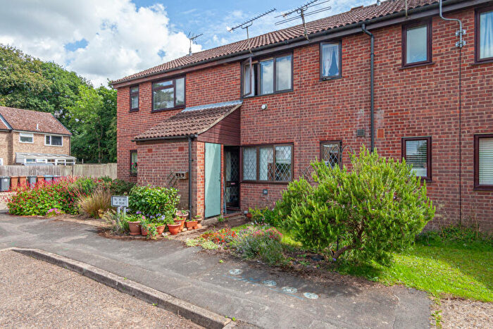 1 Bedroom Flat For Sale In Cobbold Road, Woodbridge, IP12