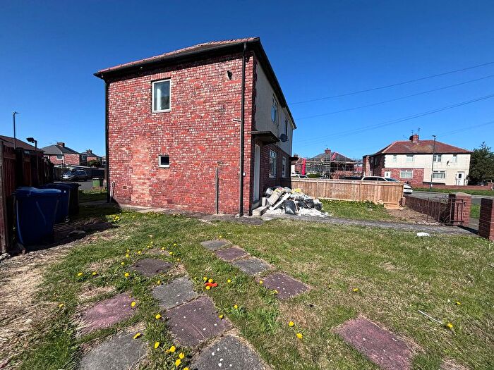 2 Bedroom Semi-Detached House To Rent In Finchale Terrace, Jarrow, NE32