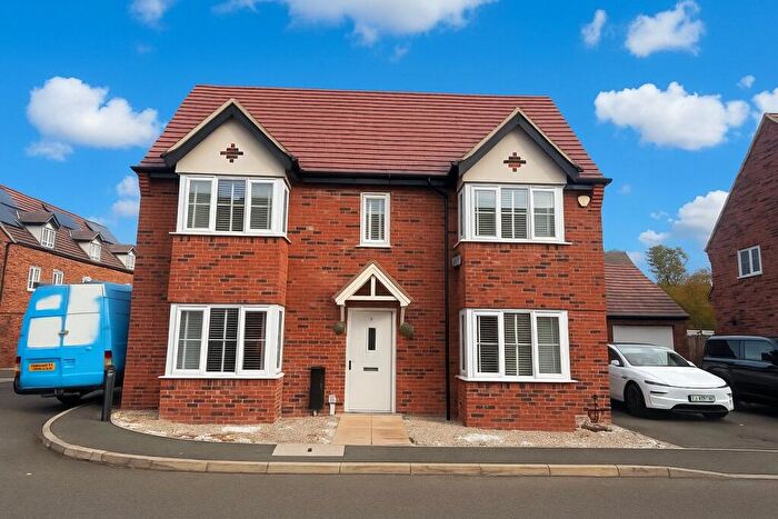 3 Bedroom Detached House For Sale In Roebuck Road, Bishopton, Stratford-upon-Avon, Warwickshire, CV37