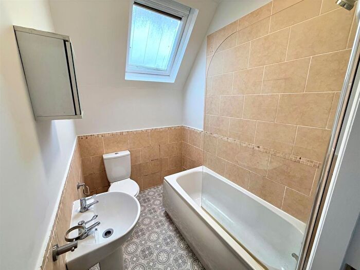 1 Bedroom Flat To Rent In Lyttelton Road, Edgbaston, Birmingham, B16