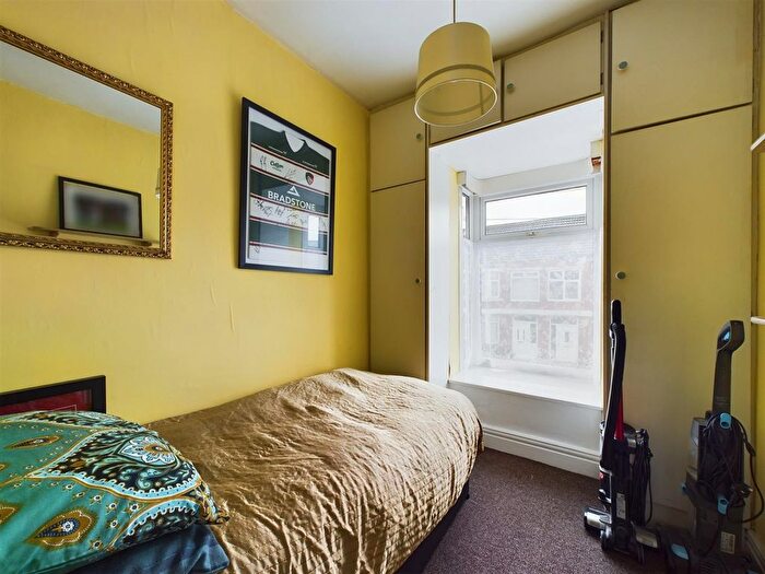3 Bedroom End Of Terrace House For Sale In Lindeth Avenue, Wallasey, CH44