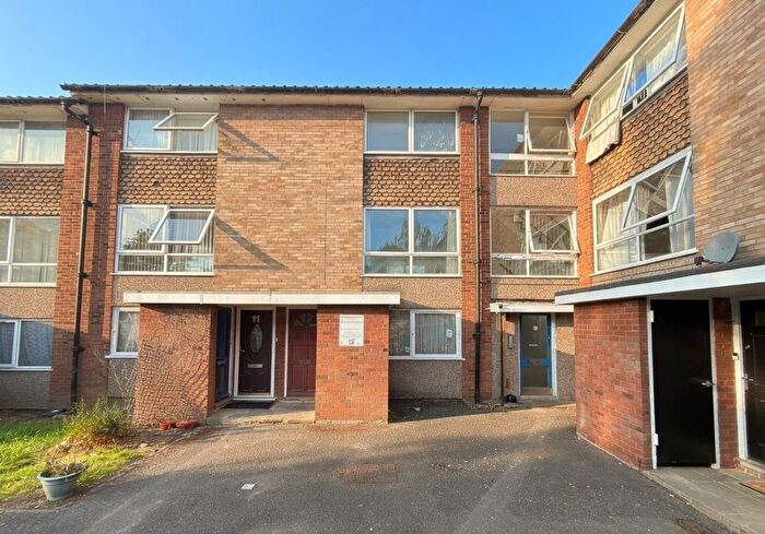 2 Bedroom Flat For Sale In Flat Cheriton Court, Selhurst Road, Selhurst, London, SE25