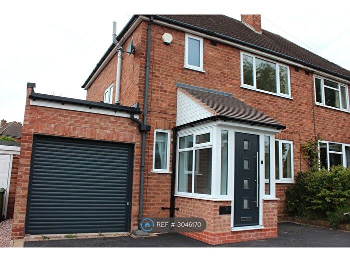 3 Bedroom Semi-Detached House To Rent In Priory Road, Solihull, B90