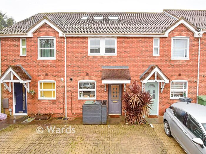 3 Bedroom Terraced House For Sale In Haydon Close, Maidstone, Kent, ME16