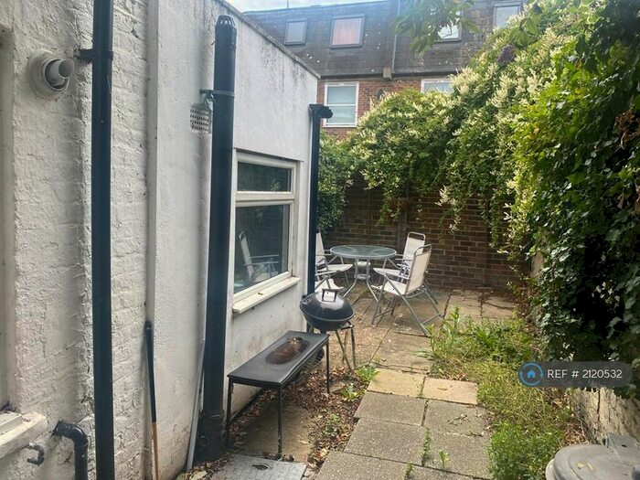 4 Bedroom Terraced House To Rent In Mitford Road, London, N19