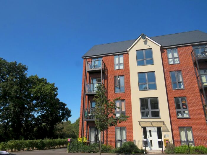 1 Bedroom Flat To Rent In Jenner Boulevard, Bristol, BS16