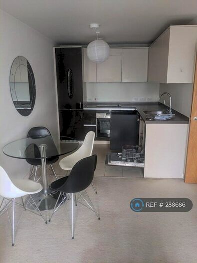 2 Bedroom Flat To Rent In Empire Way, Wembley, HA9