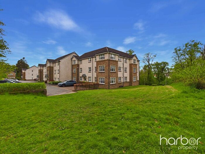 2 Bedroom Flat For Sale In Spider Bridge Court, Lenzie, East Dunbartonshire, G66