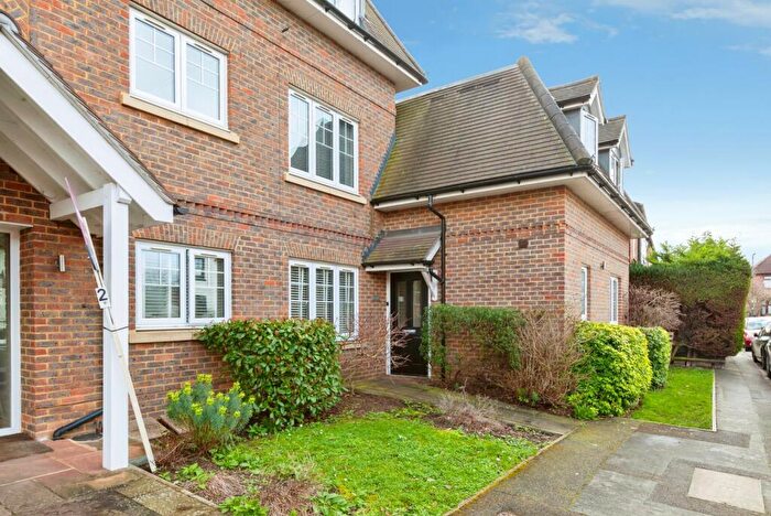 1 Bedroom Flat For Sale In North Town Road, Maidenhead, Berkshire, SL6