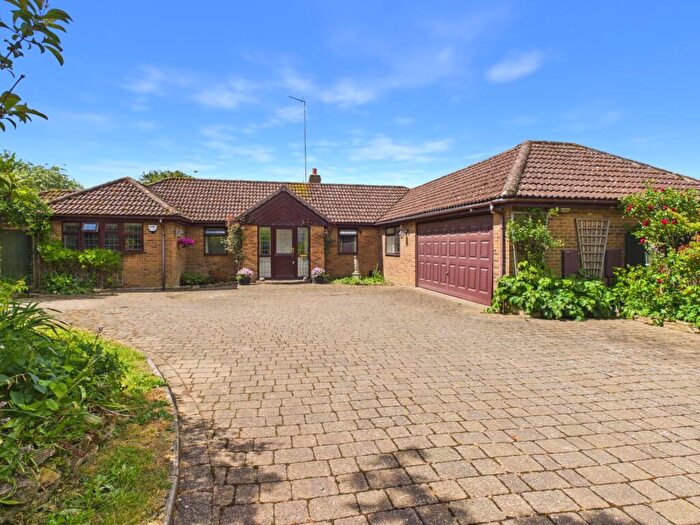 3 Bedroom Detached Bungalow For Sale In St. Thomas Road, Brafield On The Green, NN7