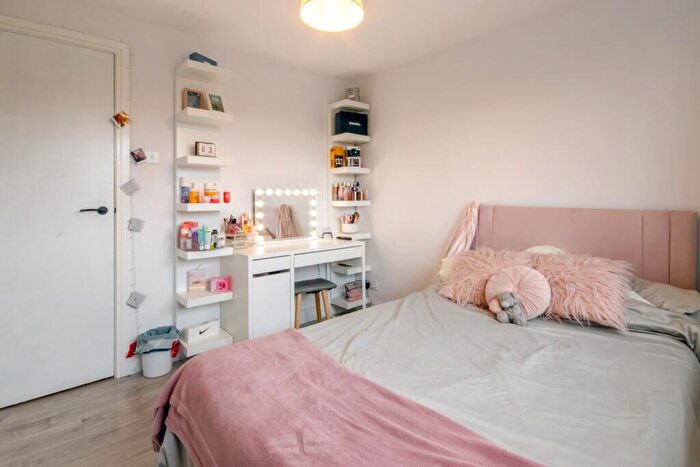 4 Bedroom Detached House For Sale In Hambleton Close, Long Eaton, Nottingham, NG10