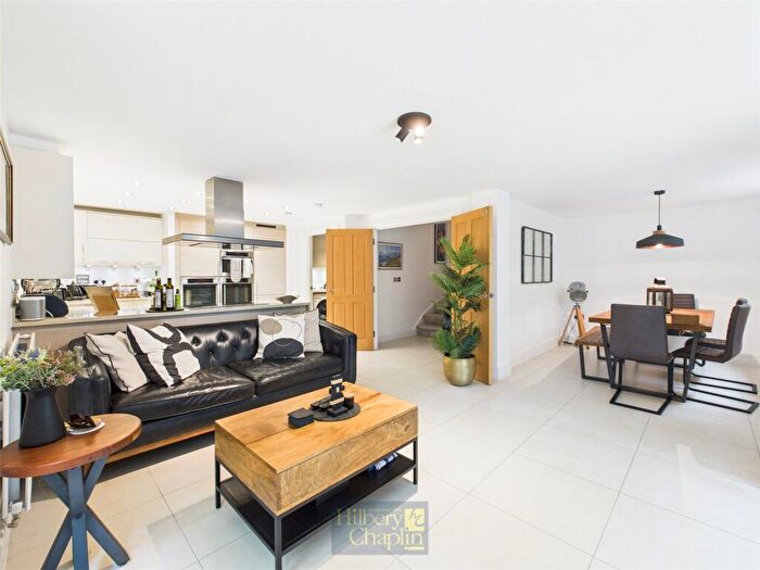 3 Bedroom End Of Terrace House For Sale In Magnolia Crescent, Great Warley, Brentwood, Essex, CM13