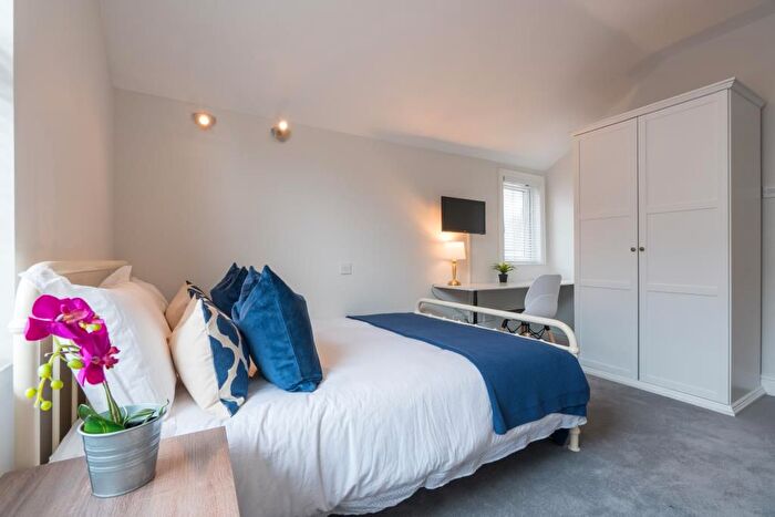 5 Bedroom Terraced House To Rent In Cromwell Street, Nottingham, NG7