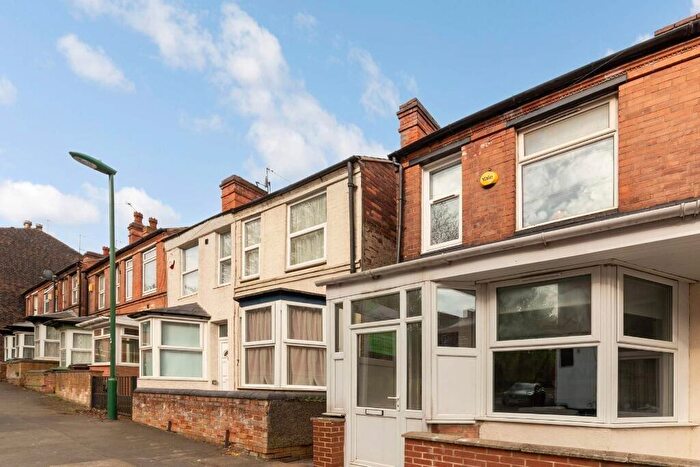 2 Bedroom End Of Terrace House To Rent In Wallan Street, Nottingham, Nottinghamshire, NG7
