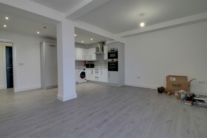 2 Bedroom Flat To Rent In Great Hampton Street, Jewellery Quarter, Birmingham, B18