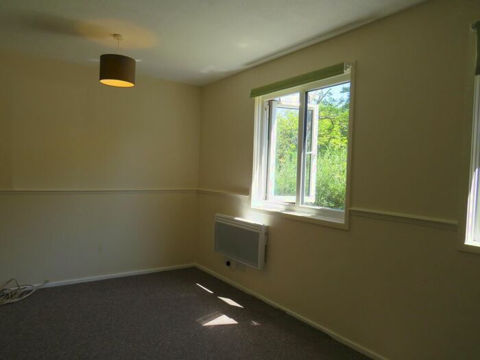 Studio To Rent In Norbrek, Two Mile Ash, Milton Keynes, MK8