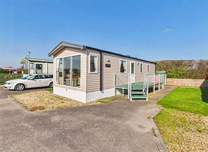 2 Bedroom Park Home For Sale In Weston Road, Edingworth, Somerset, BS24