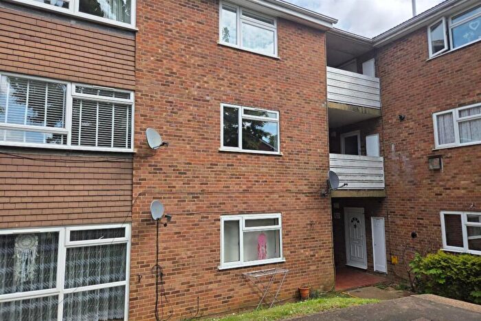 1 Bedroom Flat To Rent In Osterley Close, Stevenage, Hertfordshire, SG2