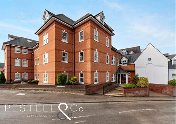 1 Bedroom Flat For Sale In Hermitage House, Bentfield Road, Stansted, CM24