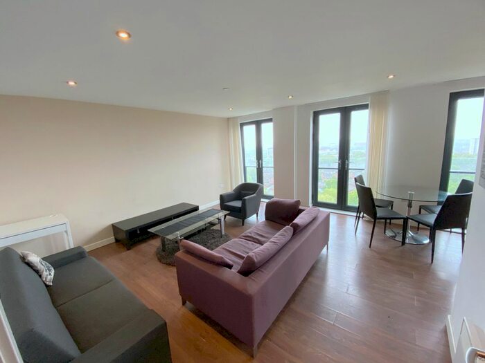 3 Bedroom Flat To Rent In Block D, Alto, Sillavan Way, Salford, M3