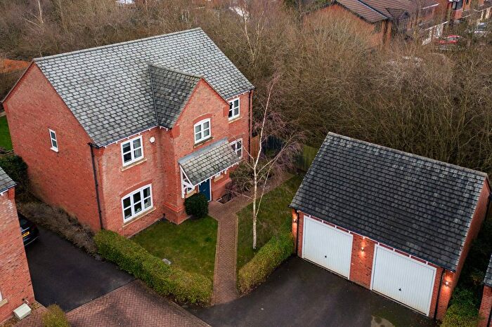 5 Bedroom Detached House For Sale In Elmwood Avenue, Essington, Wolverhampton, WV11