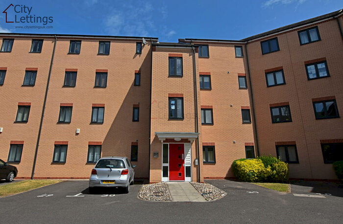 2 Bedroom Apartment To Rent In Templars Court, Lenton, NG7