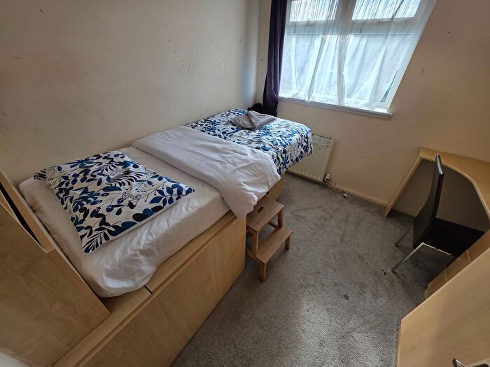 1 Bedroom Property To Rent In Bonnington Walk, Bristol, BS7